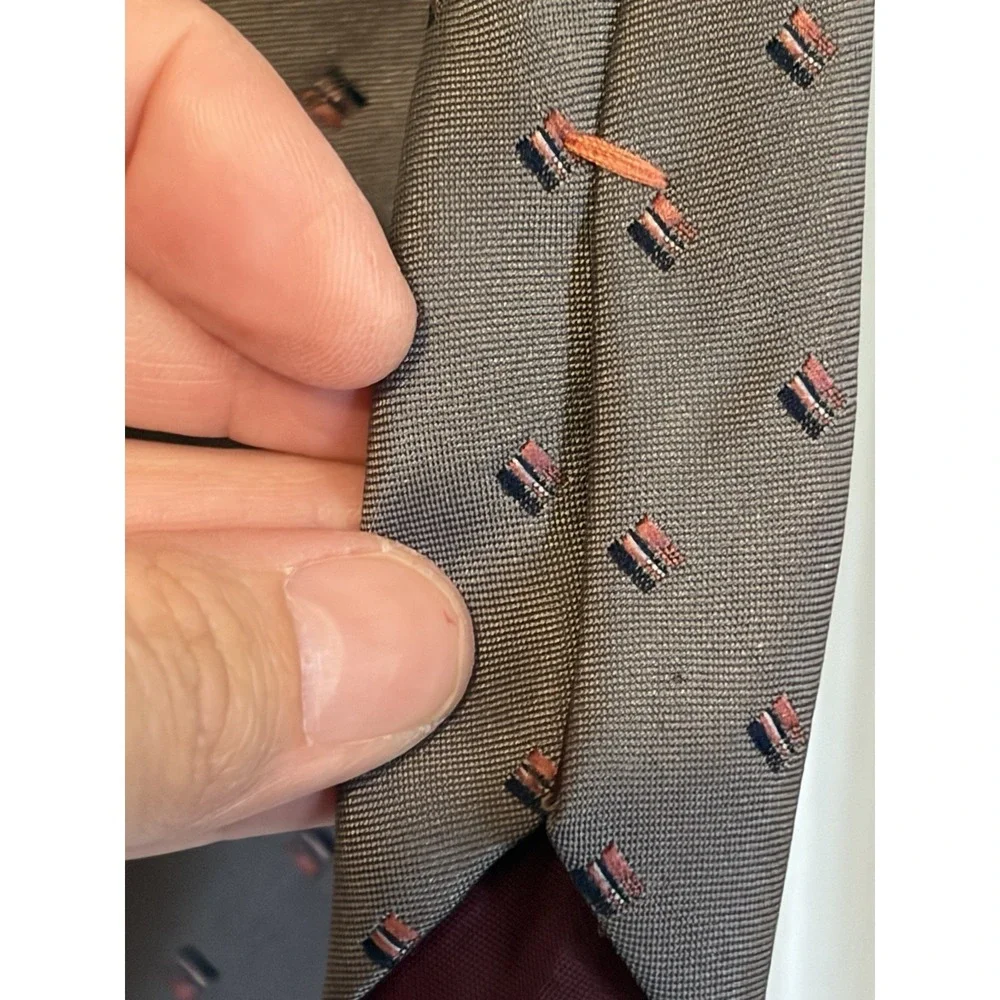 Royal Knight Gray Neck tie, Men's Neck tie, Grey with burgundy and black design